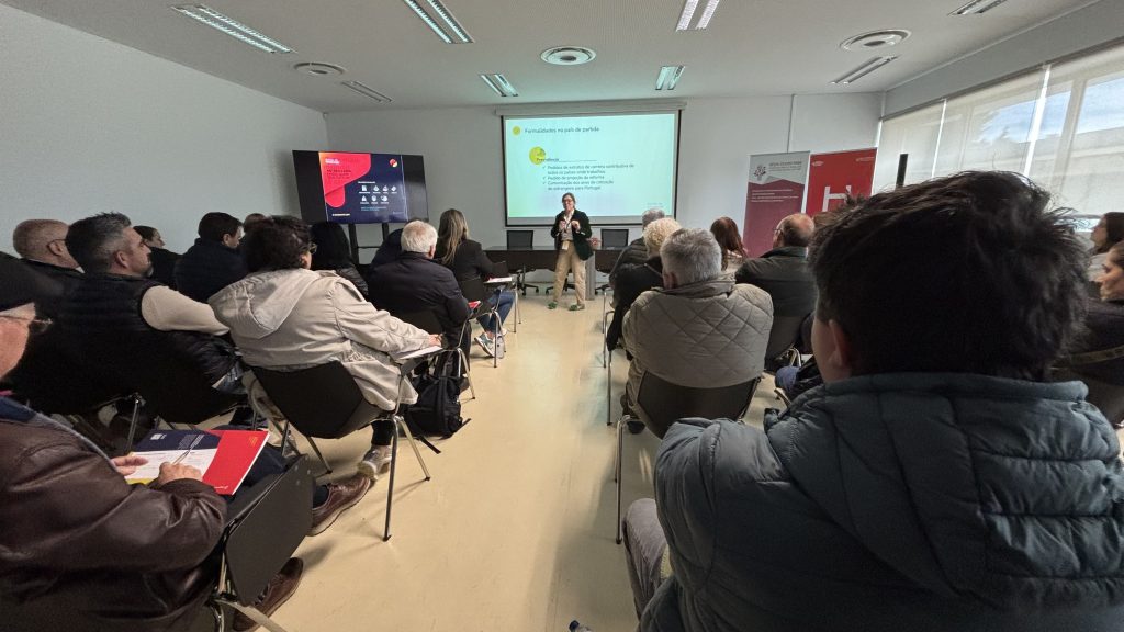 sessão de esclarecimento voltar a casa - Fátima